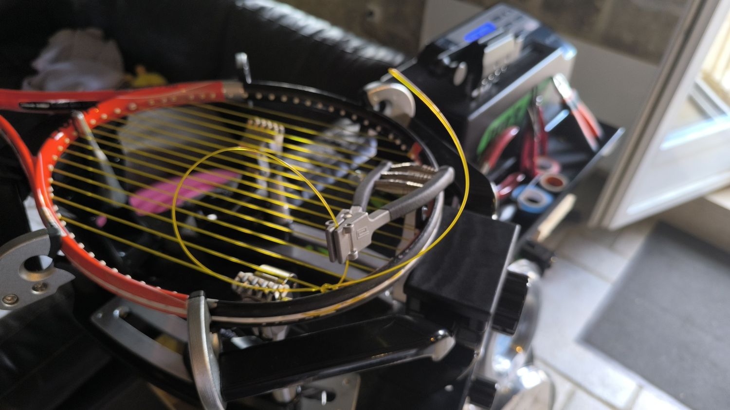 Bannière : différencier les cordages de tennis